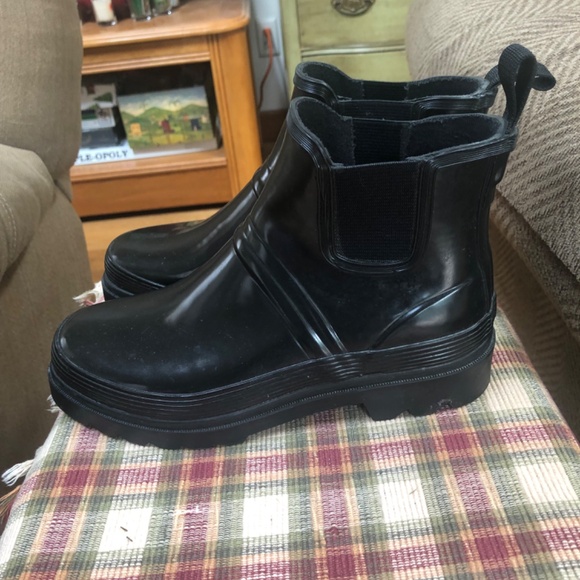 Lands’ End Black Boots size 7 - Picture 2 of 11